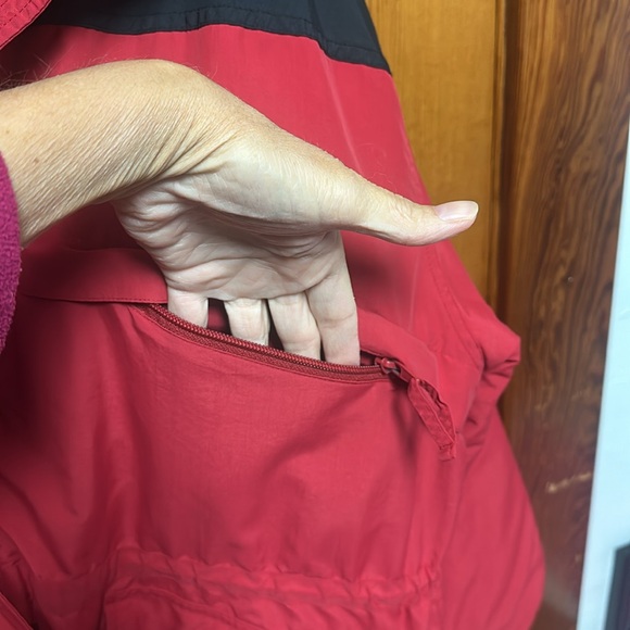 Lands End Winter Coat Red and Black - Picture 12 of 15